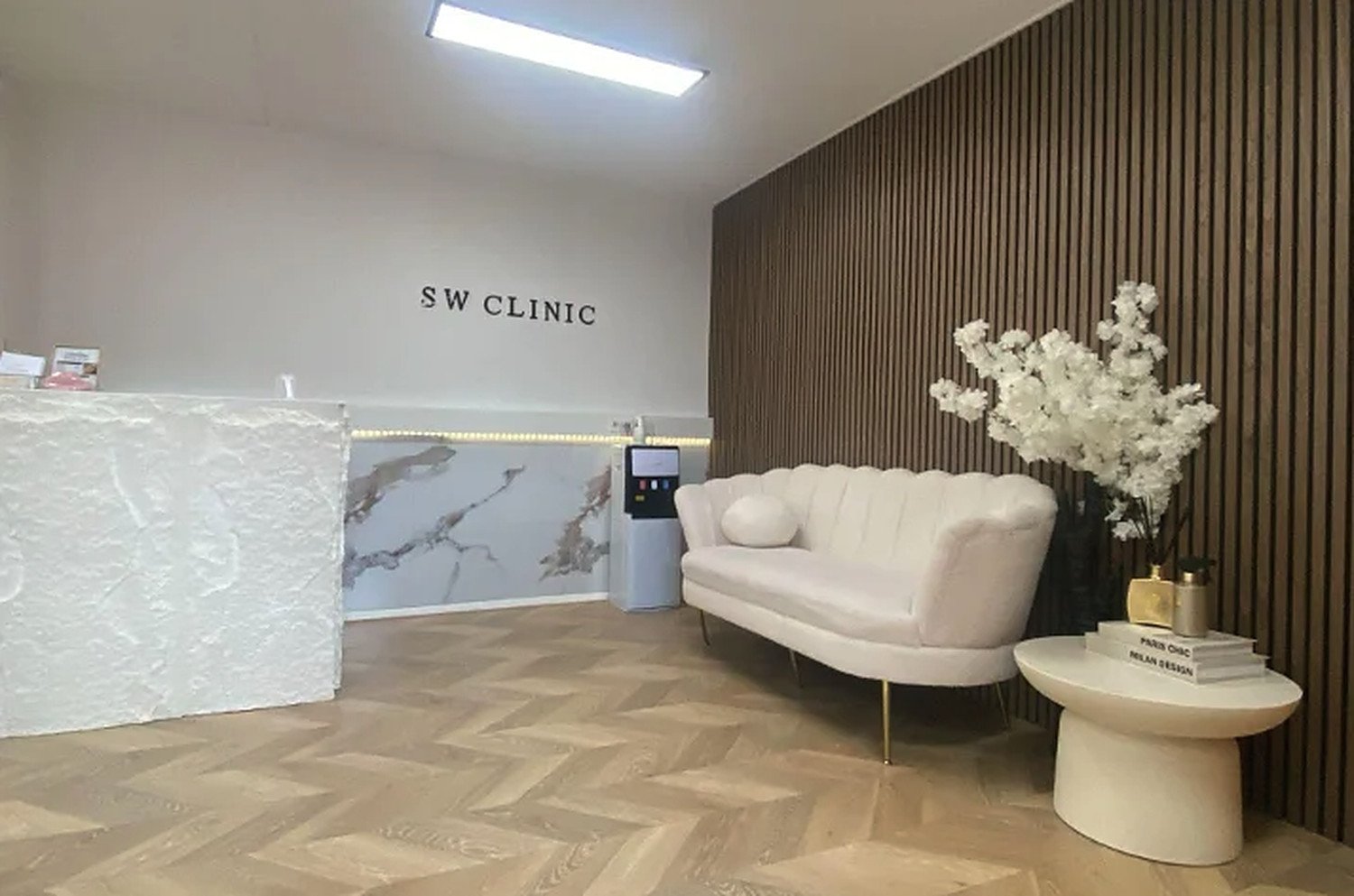 Receptie van S.W Clinic in Veenendaal, dichtbij Woudenberg